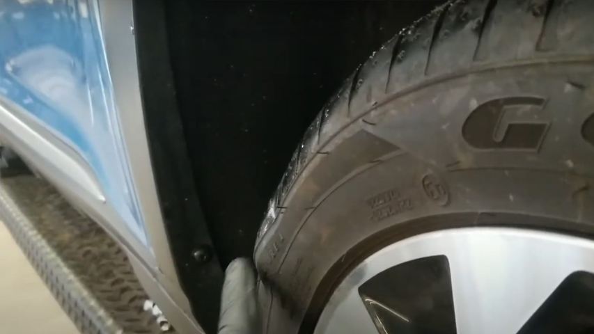 tire bulge 